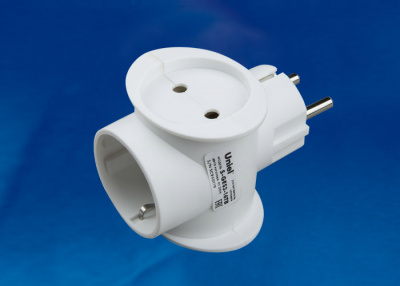 Тройник Uniel 3 гнезда 1 с/з, 2 б/з S-GES3-16TB